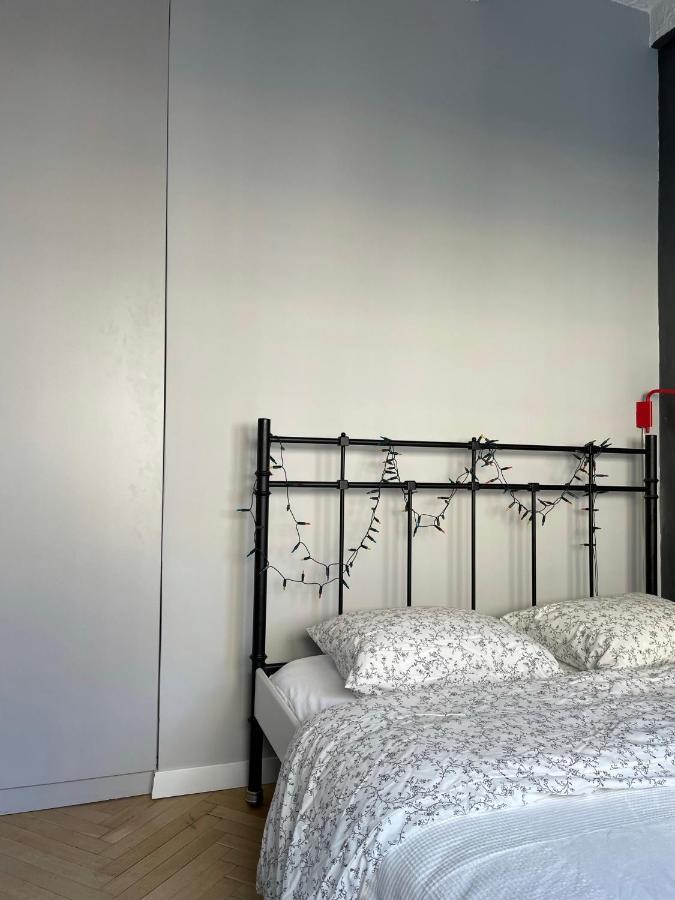 Grey Gucci Apartment City Center Varsóvia Exterior foto